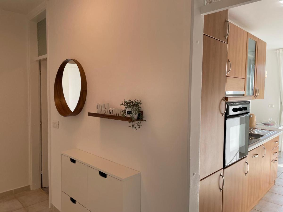Apartment Bella Veruda In พูลา ภายนอก รูปภาพ
