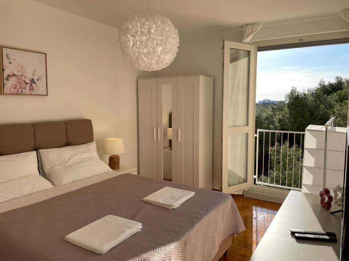 Apartment Bella Veruda In พูลา ภายนอก รูปภาพ