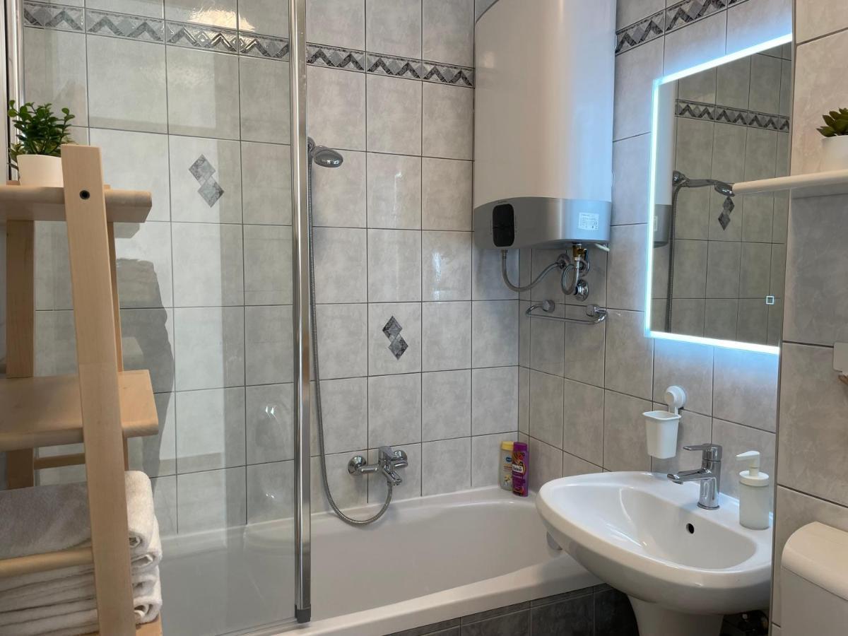 Apartment Bella Veruda In พูลา ภายนอก รูปภาพ